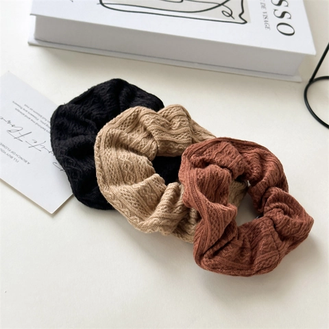 Vintage Cable Knit Scrunchie For Women Soft Polyester Elastic Hair Tie Solid Color Autumn Winter Large Hair Ring Accessories