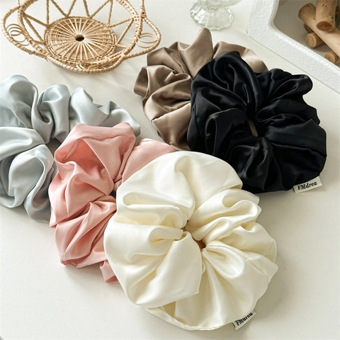 Elegant Oversized Satin Scrunchie Hair Tie For Women Solid Color Silky High Elasticity Ponytail Holder Hair Accessories