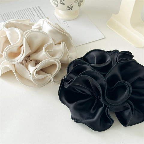 Oversized Satin Fabric Scrunchie Light Luxury Solid Color Ruffle Edges Elastic Hair Band For Women Fashion Hair Accessories