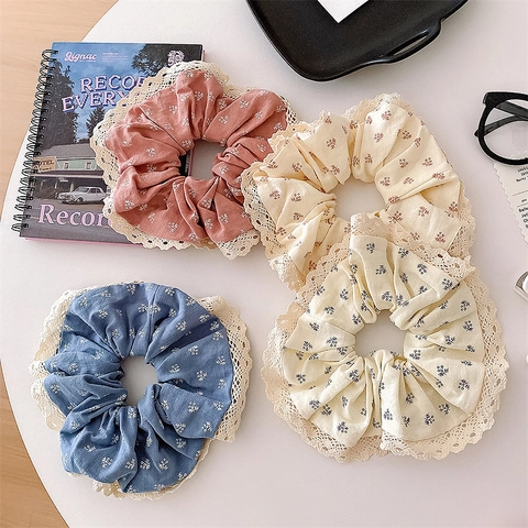 Elegant Korean Style Floral Fabric Scrunchies Lace Trim Large Hair Ties For Women Pastoral Fashion Hair Accessories