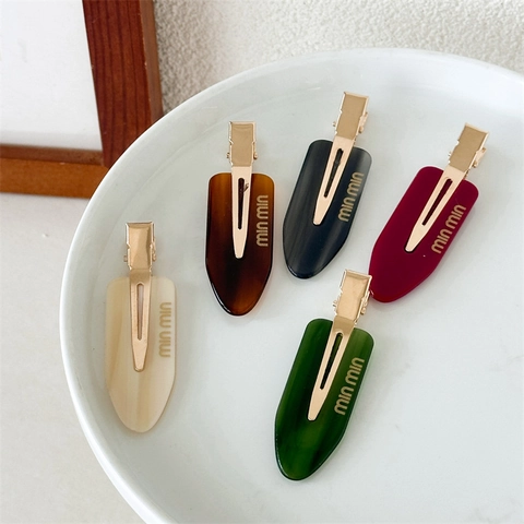 Minimalistisch Acetat Haarklammer Mode Seitenklammer Elegant Harz Entenschnabelklammer Gold Metall Haarnadel Damen Haarschmuck