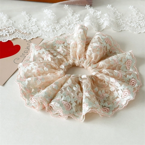 Vintage Γαλλικό Scrunchie με Δαντέλα και Κέντημα Λουλουδιών Μεγάλο Υφασμάτινο Mesh Hair Ring Κομψό Floral Λαστιχάκι για Γυναίκες Αξεσουάρ