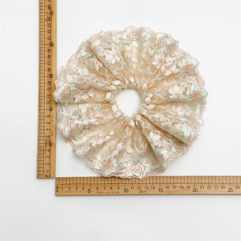 Vintage Γαλλικό Scrunchie με Δαντέλα και Κέντημα Λουλουδιών Μεγάλο Υφασμάτινο Mesh Hair Ring Κομψό Floral Λαστιχάκι για Γυναίκες Αξεσουάρ