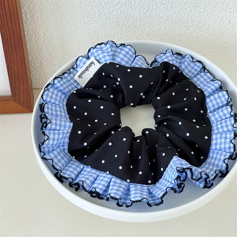 Γλυκό Scrunchie Πάτσγουορκ Μπλε Καρό Gingham Και Μαύρο Πουά Με Βολάν Χειροποίητο Υφασμάτινο Λαστιχάκι Μαλλιών Για Γυναίκες Κορίτσια