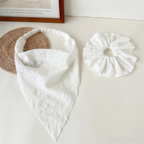 Fazzoletto Triangolare E Scrunchie In Pizzo Bianco Ricamo Floreale Stile Pastorale Fatto A Mano Accessorio Per Capelli