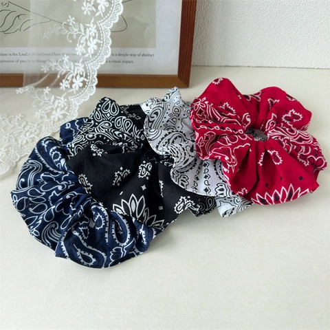 Paisley Print Fabric Scrunchie Vintage Elastic Hair Tie Bandana Style Oversized Headwear For Women
