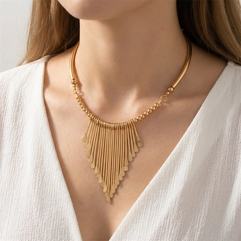 Modern Irregular Metal Tassel Choker Necklace For Women Gold Silver Plated Alloy Statement Torque Collar Jewelry Accessories