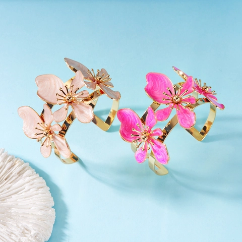 Bracciale Aperto Boho con Fiori in Smalto 3D per Donna in Lega Placcato Oro Bangle Largo Floreale Farfalla Gioielli Regalo