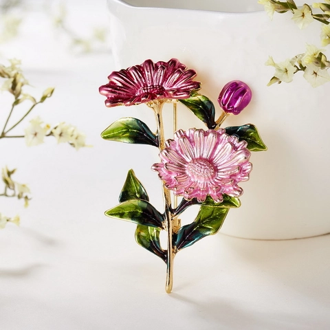 Vintage Alloy Daisy Flower Brooch Pin For Women Enamel Plant Corsage Fashion Clothing Accessories For Wedding Banquet Party