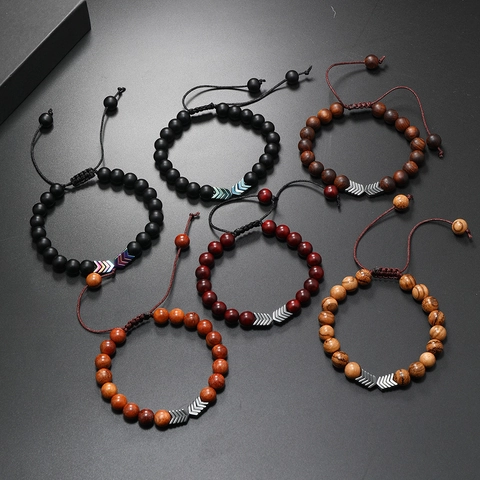 Bracciale da Uomo in Legno con Perline Stile Etnico Design di Nicchia Fatto a Mano Cinturino Regolabile Gioielli con Ciondolo a Freccia in Lega