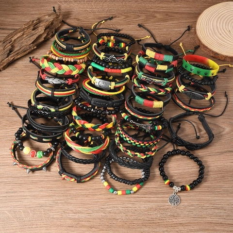 Bracelet Tressé Multi-couches en Cuir PU et Alliage de Zinc Vintage Bohème Pendentif Moto Yin Yang Feuille Bijoux Ethniques Rasta Pour Hommes