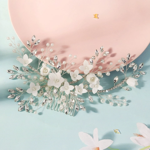 Eleganter Handgefertigter Braut-Blumen-Haarkamm Mit Strass Und Künstlichen Perlen Silber Legierungsdraht Hochzeitsschmuck