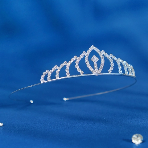 Kinder Legierung Strass Tiara Krone Silber Prinzessin Geburtstag Party Haarschmuck Elegant Herzform Hochzeit Kopfschmuck Für Mädchen
