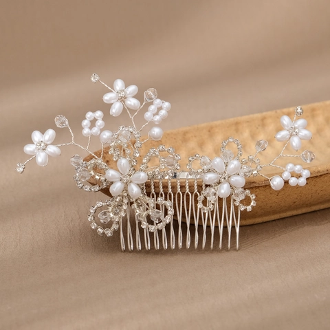 Handgefertigter Silberne Blume Braut Haarkamm Mit Künstlichen Perlen Und Strass Hochzeit Party Haarschmuck Für Damen