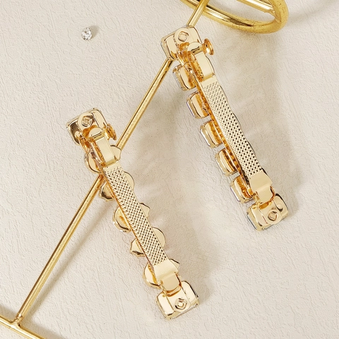 Eleganter Legierung Mehrfarbiger Strass Haarklammer INS Stil Federclip Für Damen Alltag Pony Seite Pferdeschwanz Schmuck Zubehör
