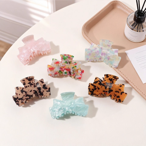 Large Acrylic Hair Claw Clips Strong Hold Marbled Tortoiseshell Plaid Patterns French Style Nonslip Hair Accessories For Women