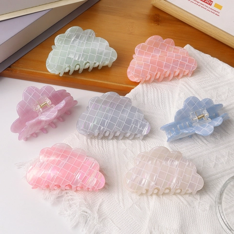 Iridescent Cloud Shaped Hair Claw Clip Checkered Grid Pattern Pearlescent PVC Hair Accessory For Women Sweet Styling