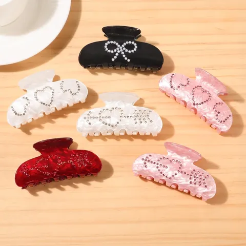 Elegante Pinza Per Capelli In Pvc Con Strass Perla Artificial Cuore Fiocco Motivo Marmo Stile Vintage Accessorio Per Capelli Da Donna