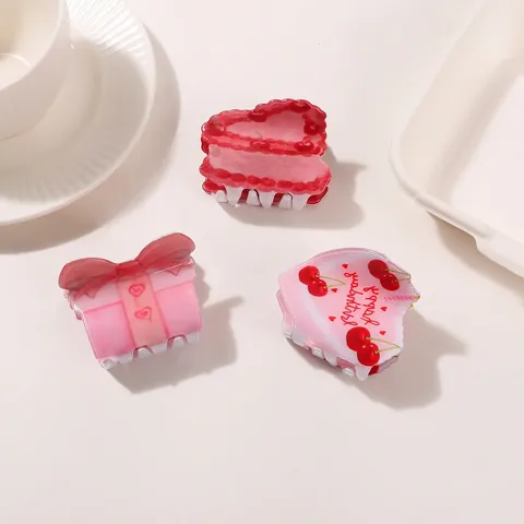 Sweet Cherry Cake Hair Claw Clips Pink Gift Box Heart Hairpin Cute Girl Style Hair Accessories Women Hair Shark Clip