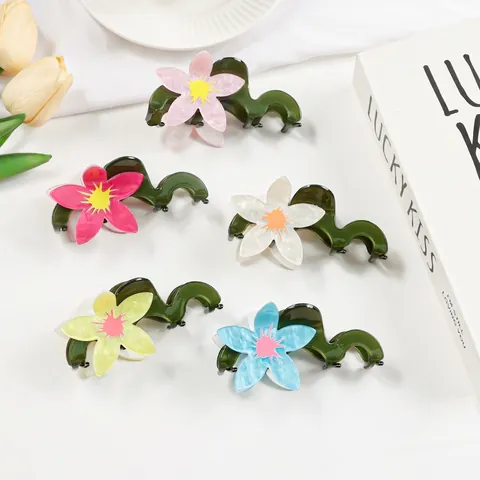 Damen Vintage Blumen Haarklammer Große PVC Blumen Haarschmuck Mit Grüner Wellenform Für Dickes Haar Styling