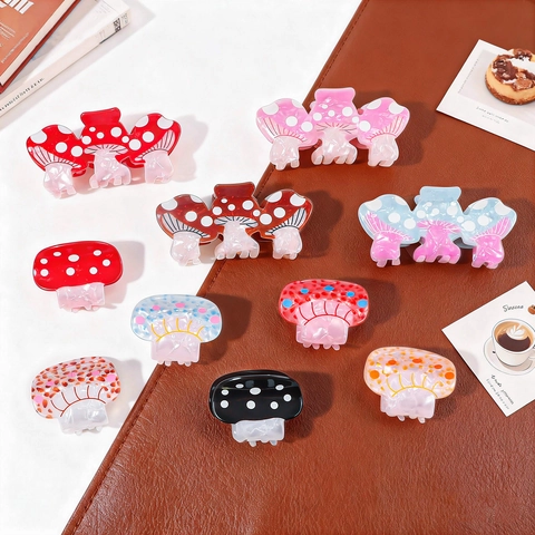 Handmade Mushroom Shape Polka Dot Hair Claw Clip PVC Pastoral Style Fresh Sweet Cartoon Shark Hairpin For Women Accessory