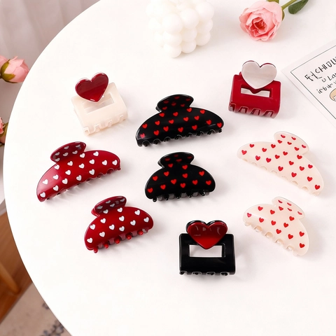 Heart Pattern PVC Hair Claw Clips Elegant Strong Hold Shark Clips Valentine's Day Fashion Hair Accessories For Women Styling