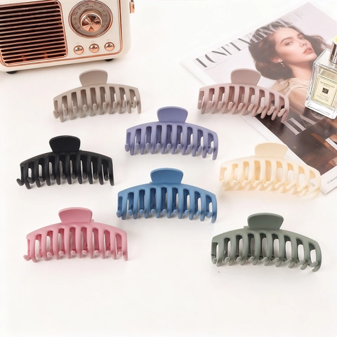 Large Matte Hair Claw Clips For Women Nonslip Strong Hold Shark Hair Clamps Morandi Color Hair Accessories Elegant Styling Tool