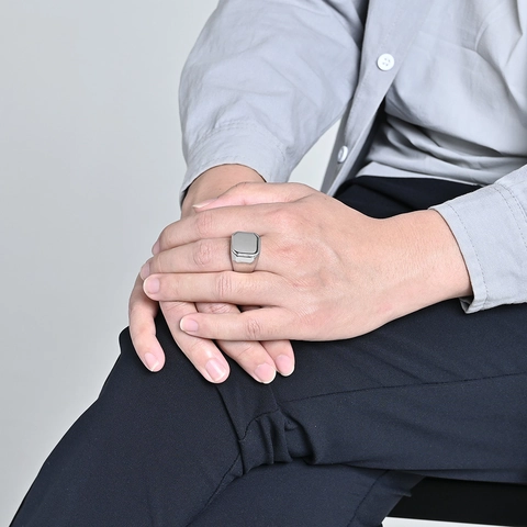 Bague Sceau en Acier Inoxydable Poli Minimaliste pour Hommes Femmes Vintage Octogonale Carrée Géométrique Bijoux de Mode