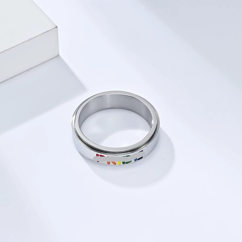 Anillo Pride Giratorio de Acero de Titanio para Hombre Mujer Esmalte Arcoíris Giratorio Anti Ansiedad Fidget Anillo de Banda Joyería Minimalista