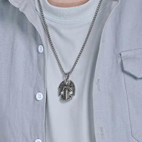 Saint Michael Archangel Stainless Steel Pendant Necklace For Men Retro Religious Wings Shield Box Chain Niche Jewelry Gift