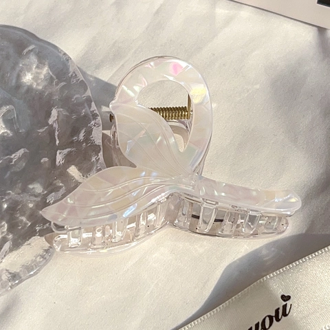 Eleganter Irisierender Weißer Meerjungfrauenschwanz Haarklammer Luxus PVC Haargreifer Für Damen Mädchen Elegante Haar Accessoires