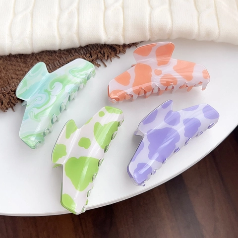 Large Zebra Cow Print Hair Claw Clips For Women French Style PVC Shark Clip Fashion Matte Finish Hair Accessories Gift