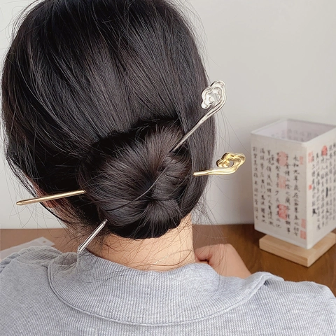 Palillo para el Cabello de Aleación Estilo Chino Tradicional Con Borla de Perla Artificial Calado Nube Floral Horquilla para Mujer Accesorios Hanfu