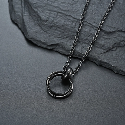Vintage Stainless Steel Interlocking Rings Pendant Necklace For Men Women Hip Hop Minimalist Jewelry Valentine's Day Gift