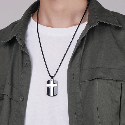 Collier Pendentif Croix Plaque d'Identité en Acier Inoxydable Hommes Femmes Punk Vintage Industriel Brossé Style Militaire Bijoux Chrétiens