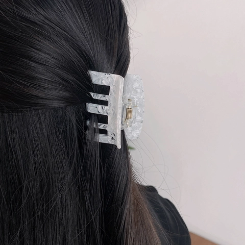 High-End Square Cellulose Acetate Hair Claw Clip Korean Style Marble Tortoiseshell Pattern Small Shark Clip For Women Hair Styling Accessory