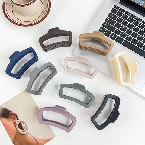 Large Matte Hair Claw Clip Minimalist Geometric Hollow Shark Clip For Women Elegant Morandi Color Hair Accessories For Thick Hair