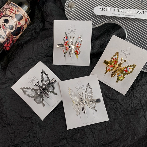 Elegante Pinza para el Cabello de Mariposa Con Alas Móviles Vintage Aleación Mariposa Hueca Clip Lateral Horquilla de Metal para Mujeres Niñas