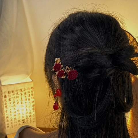 Bastoncino per Capelli in Legno Stile Cinese Vintage Con Rosa in Velluto Nappa Perla Artificial Lega Gioielli per Capelli Donna