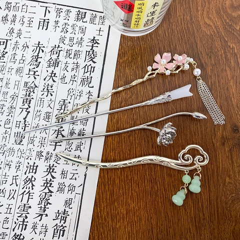 Ancient Chinese Style Alloy Hair Stick With Artificial Pearl Flower Rhinestone Tassel Elegant Hanfu Hair Accessories For Women