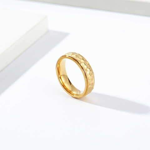 Minimalist Stainless Steel Hammered Ring For Men Women Irregular Texture Geometric Finger Ring Unisex Fashion Jewelry Gift