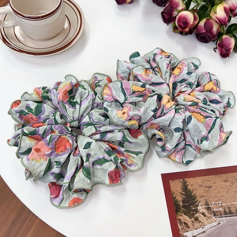 Scrunchies Grandes de Tela Floral Vintage para Mujer Coleteros Plisados Retro Accesorios para el Cabello de Alta Elasticidad