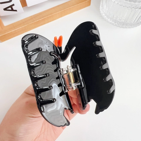 Elegant Swan Shape Acetate Hair Claw Clip For Women Vintage White Black Animal Pattern Shark Clip Handmade Hair Accessories
