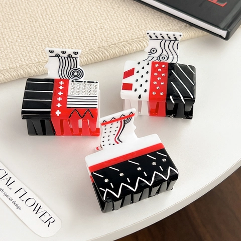 Pince à Cheveux Créative en Acétate Cartes à Jouer Motif Géométrique Strass Shark Clip Femme Accessoire Cheveux