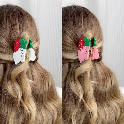 Cute Rabbit Strawberry Hair Claw Clip Acetate Animal Cartoon Large Shark Clip Sweet Hair Accessories For Women Girls Gift