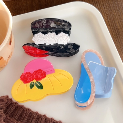 Creative Acetate Hat Shaped Claw Clip For Women Vintage Floral Cowboy Sun Hat Hair Clip Decorative Shark Clip For Daily Vacation