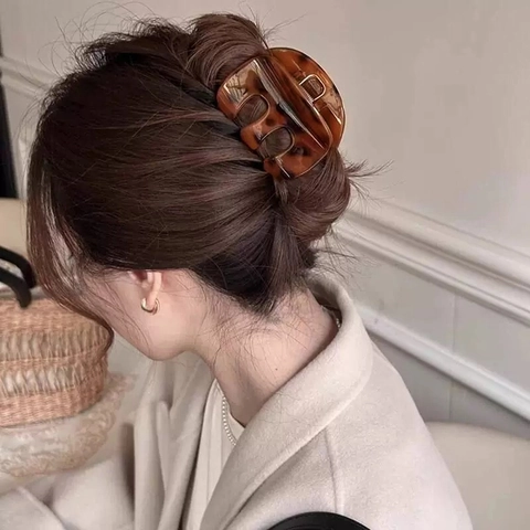 Molla per Capelli Minimalista a Forma di M per Donna Clip a Squalo in Plastica Lucida Tartarugato Accessorio Capelli