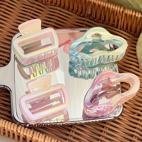 Iridescent Gradient Rectangular Wave Hair Claw Clips For Women Plastic Pearlescent Fashion Hair Accessories Gift