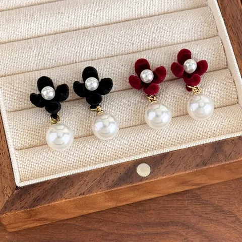 Pendientes de Gota de Perla Artificial con Flor Flocada Vintage Rojo Vino Negro Cobre Elegante Estilo Coreano Floral Joyería para Mujer