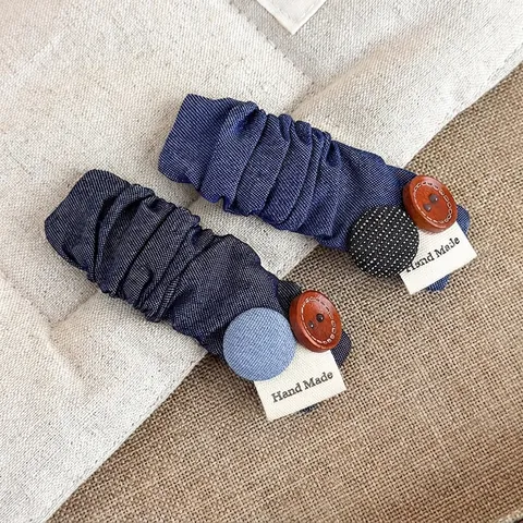 Pinza de Pelo Plisada de Denim Vintage para Mujer Decoración de Botones Hecha a Mano Clip BB Estilo Coreano Accesorio de Pelo de Tela Jeans Azul